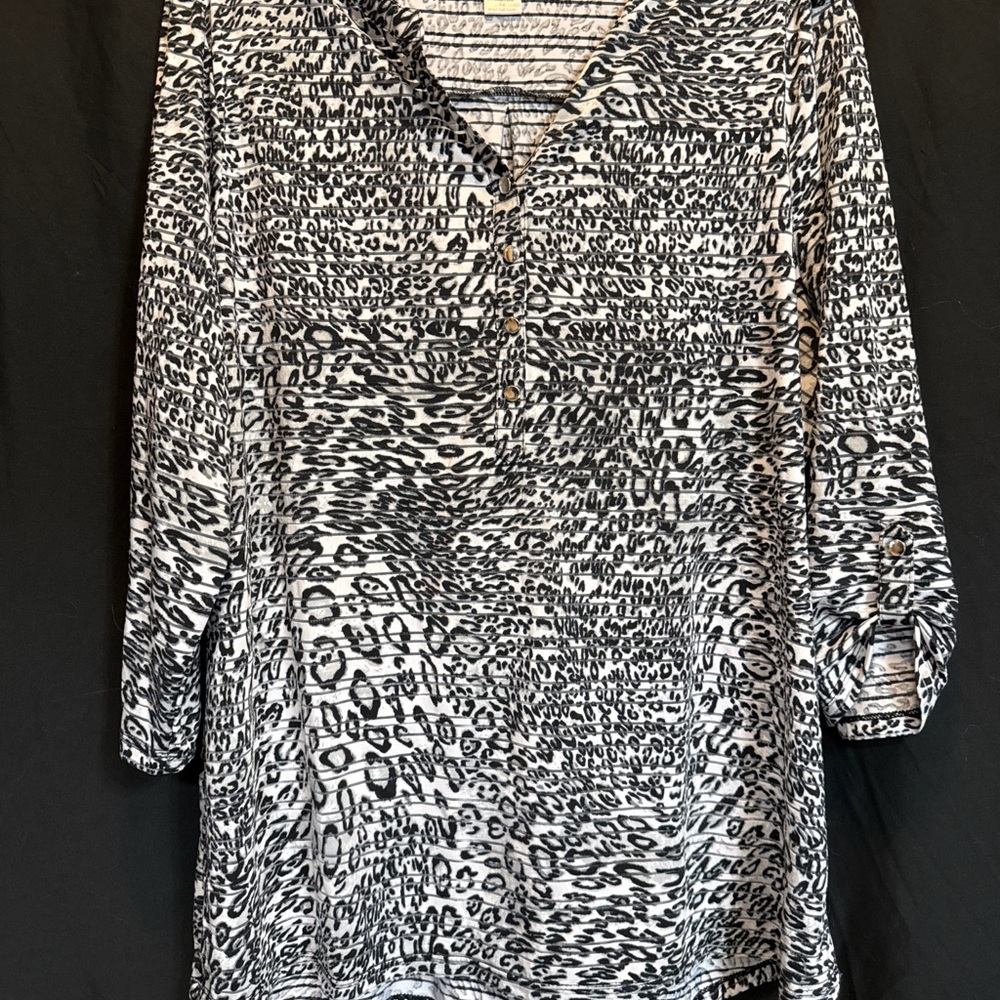 Rebecca Malone Black and White Animal-Print Tunic